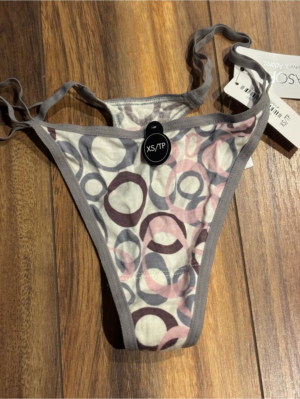 NWT Xs thong.